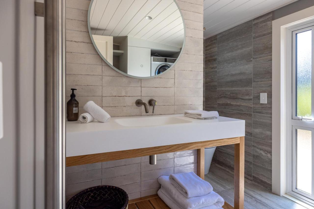 Smiths Cottage - Stay Waiheke Oneroa Extérieur photo