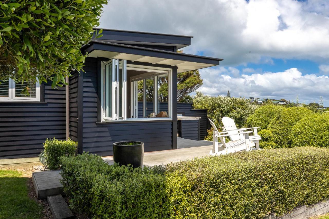 Smiths Cottage - Stay Waiheke Oneroa Extérieur photo