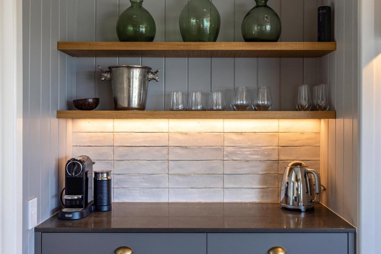 Smiths Cottage - Stay Waiheke Oneroa Extérieur photo